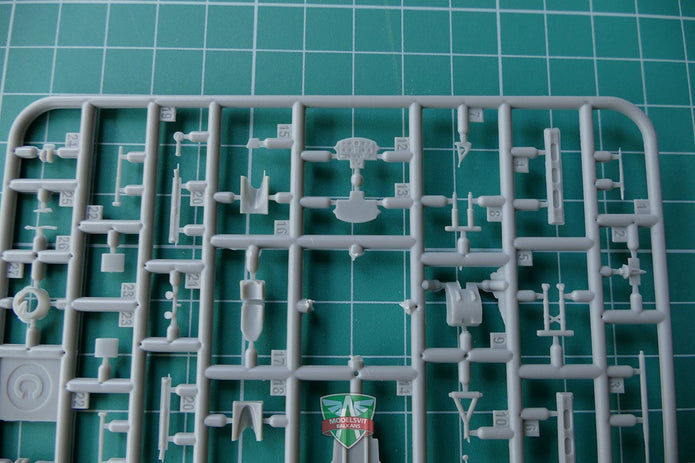 Modelsvit 72026 Plastic model aicraft kit Scale 1:72 Yak-1000