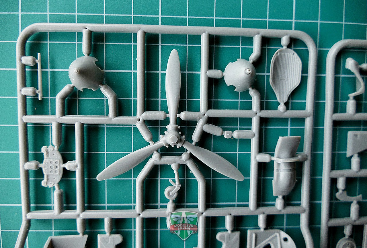 Modelsvit 4803 Plastic model aircraft kit Scale 1:48 Yakovlev Yak-1 (Early Version)