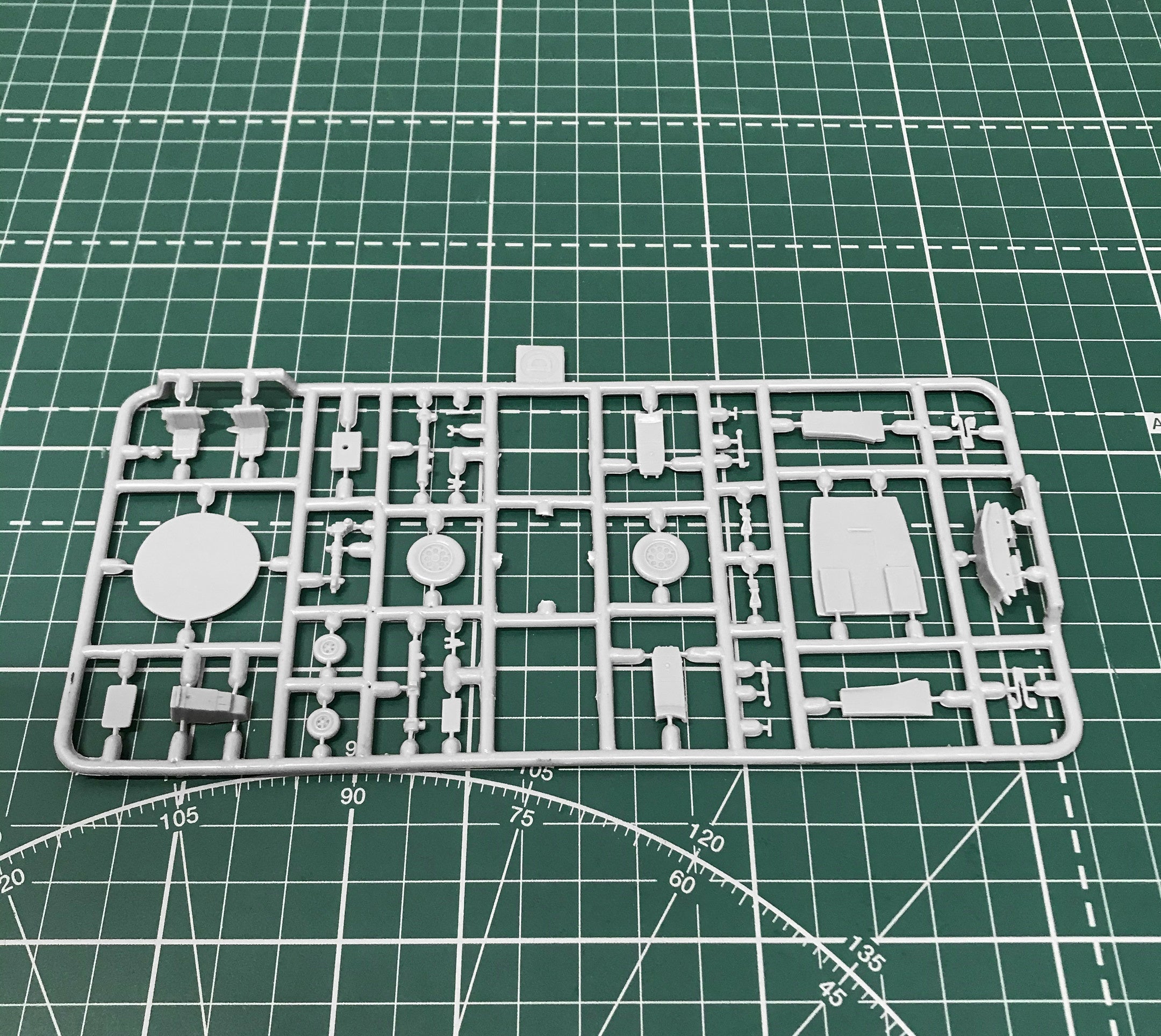 Handley Page HP-137 JetStream, Aircraft Model Kit Scale 1:72 SOVA-M SVM 72008
