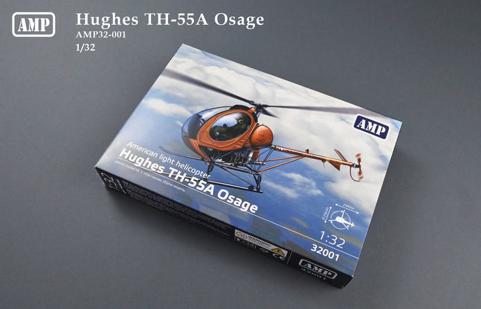 Hughes TH-55A Osage Scale 1:32 AMP 32001 Plastic Model Helicopter Kit
