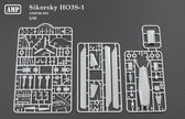 Sikorsky HO3S-1 Scale 1:48 AMP 48001 Plastic Model Helicopter Kit