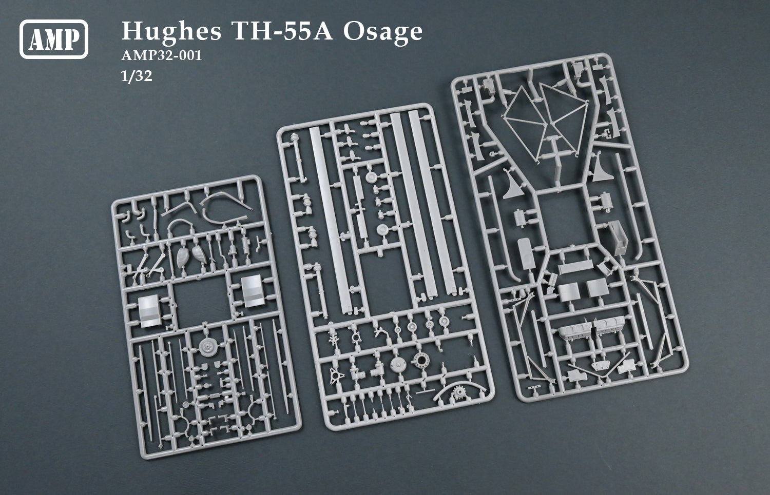 Hughes TH-55A Osage Scale 1:32 AMP 32001 Plastic Model Helicopter Kit
