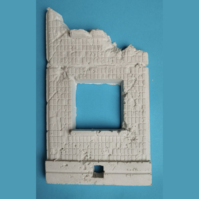 Material for diorama. destroyed house wall and entrance. material - gypsum, resin. Weight 900 gr Scale 1:35 DAN Models DM 35337