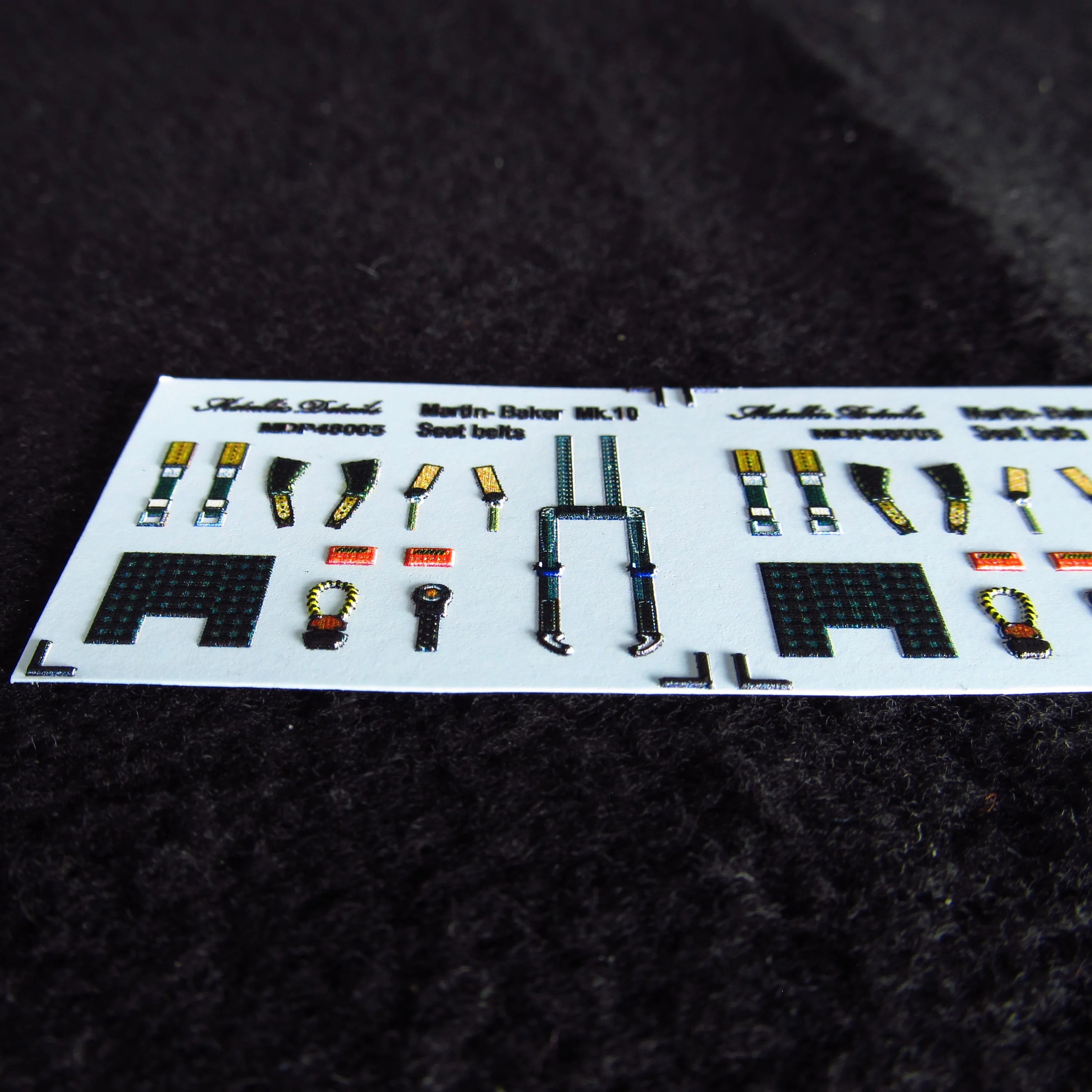 Ejection Seat F16F Rafale, Seats + 3D Decals Detailing set (3D-Printed) Scale 1:48 Metallic Details MDR48261 - For Aircraft Models Kits