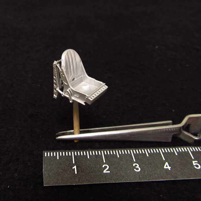 Spitfire Seats + 3D Decals 2 pcs Detailing set (3D-Printed) Scale 1:48 Metallic Details MDR48262 - For Model Kits Aircraft