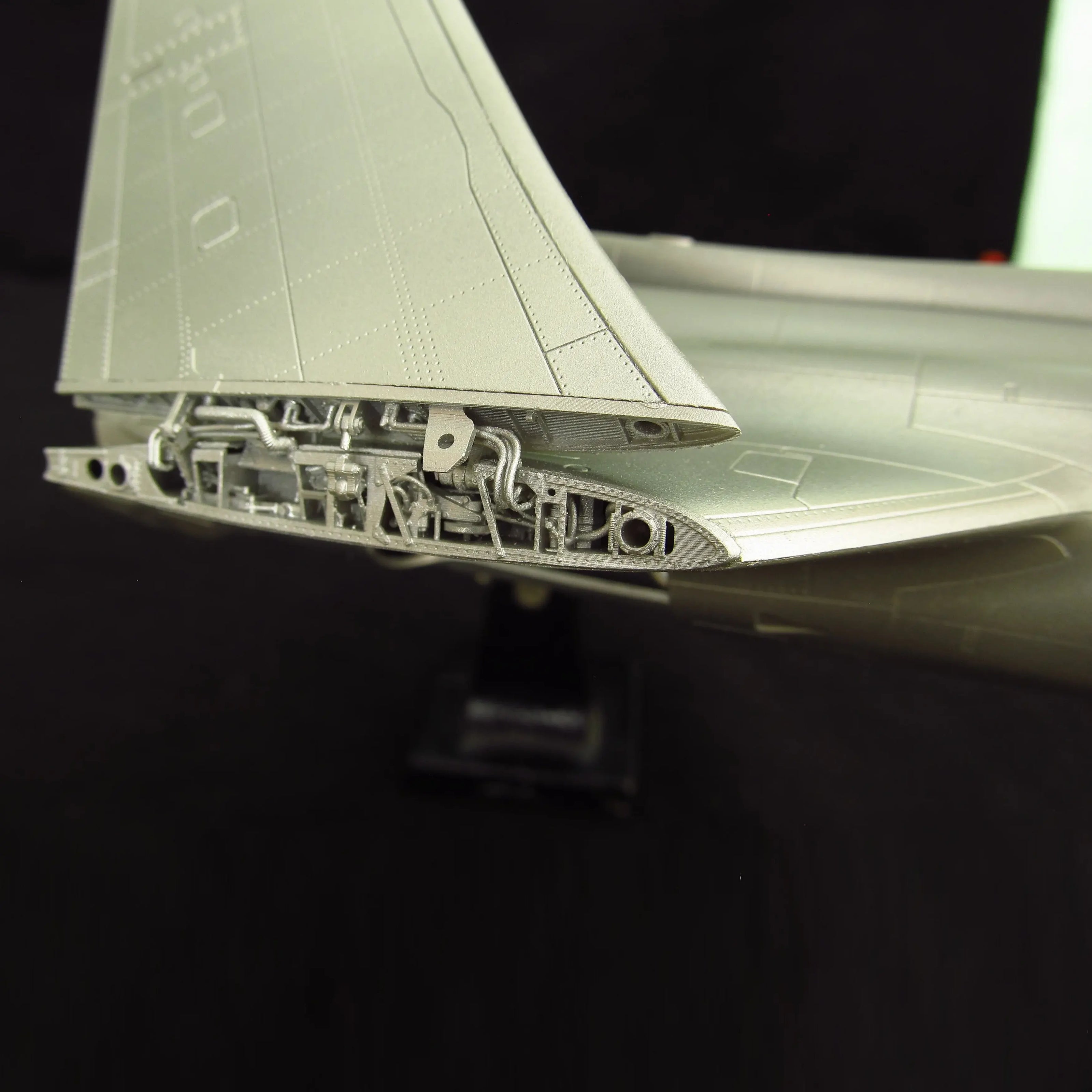 Blackburn Buccaneer S/2C/D/ Wing folded set, detailing of wing folding mechanism of the aircraft model (for Airfix) Scale 1:48 Metallic Details MDR48258