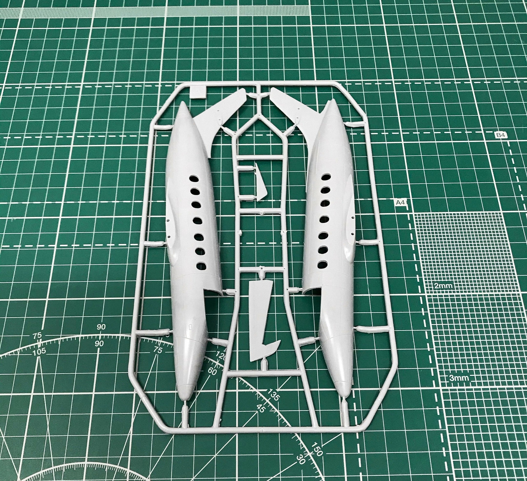 JetStream-32ER, Passenger Aircraft Model Kit Scale 1:72 SOVA-M SVM 72010