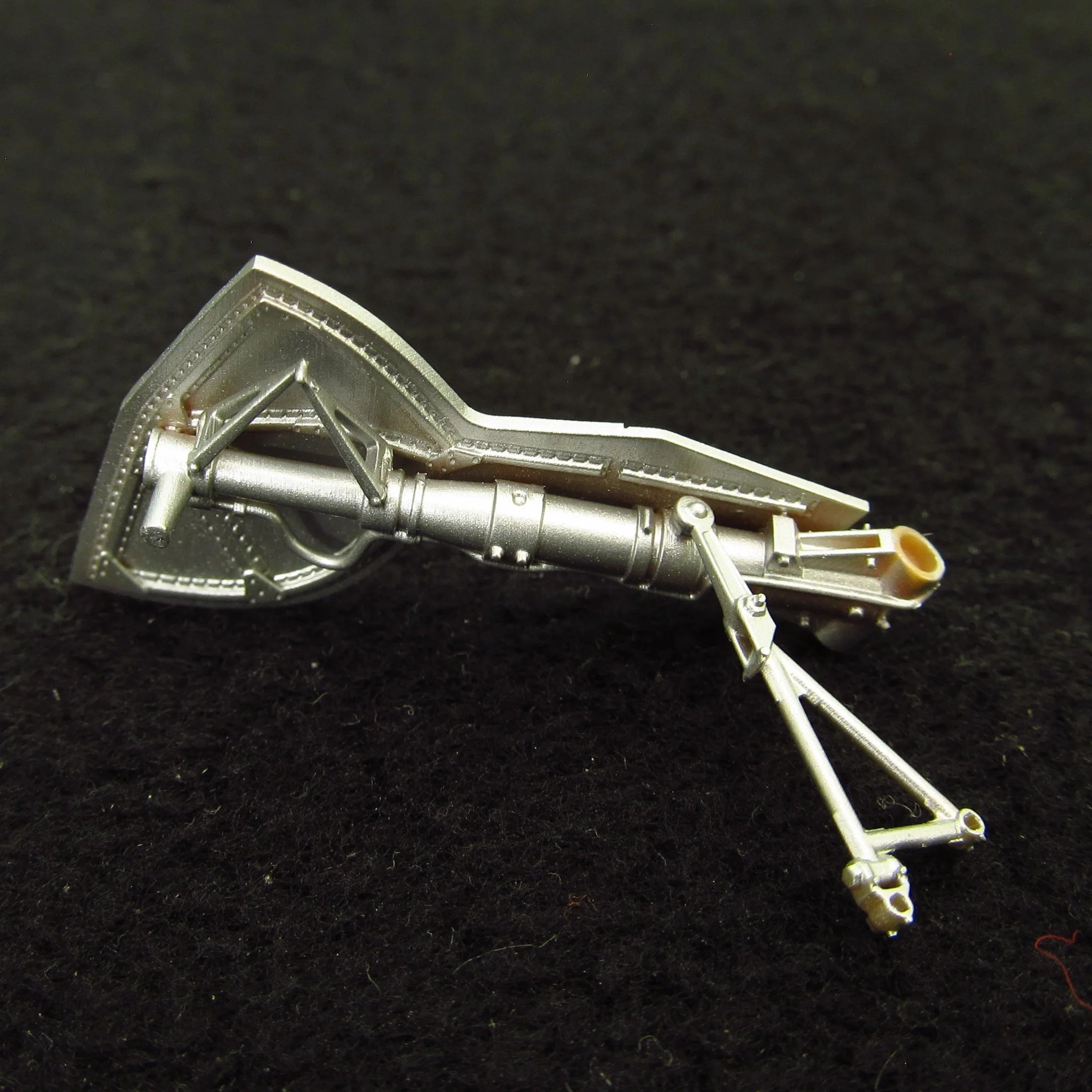 Yak-9, Landing Gears (for ICM) Scale 1:32 Metallic Details MDR3248