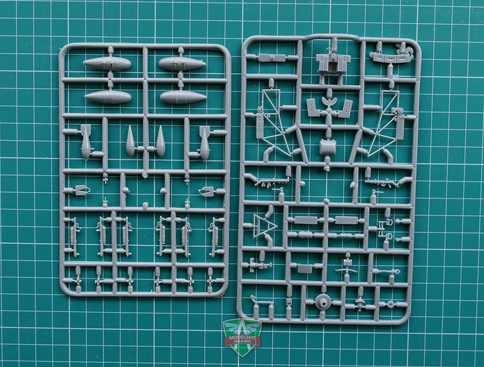 Modelsvit 4802 Plastic model aircraft kit Scale 1:48 Yakovlev Yak-1 (Winter version)