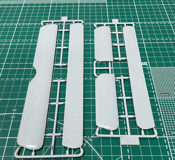 Kawasaki KOA type 88-2, Biplane Aircraft Model Kit Scale 1:72 SOVA-M SVM 72022