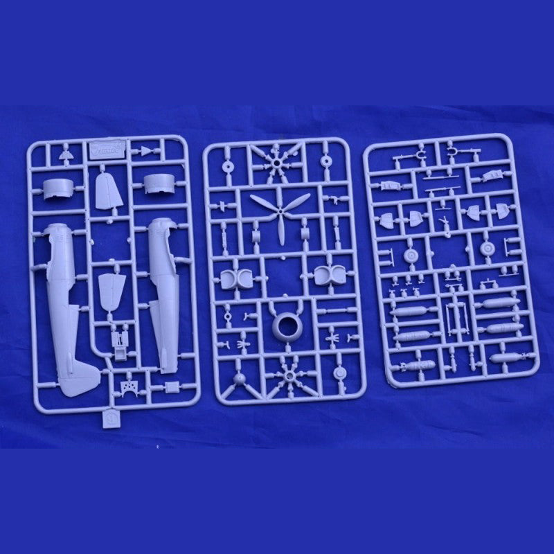 Romanian Fighter Aircraft IAR-81C, Aircraft Model Kit Scale 1:72 SOVA-M SVM 72012