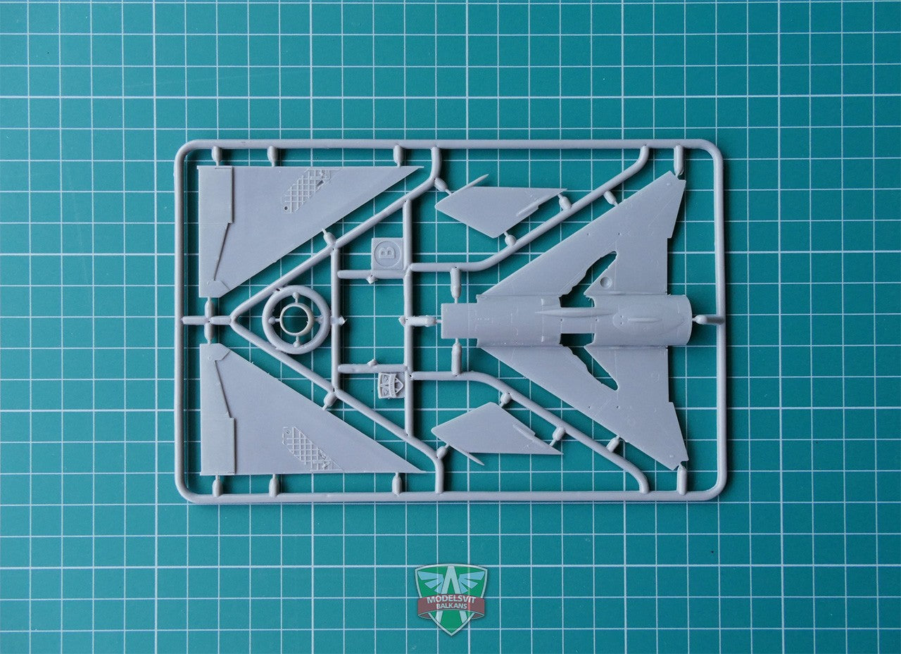 Modelsvit 72021 Plastic model aicraft kit Scale 1:72 ModMig-21F