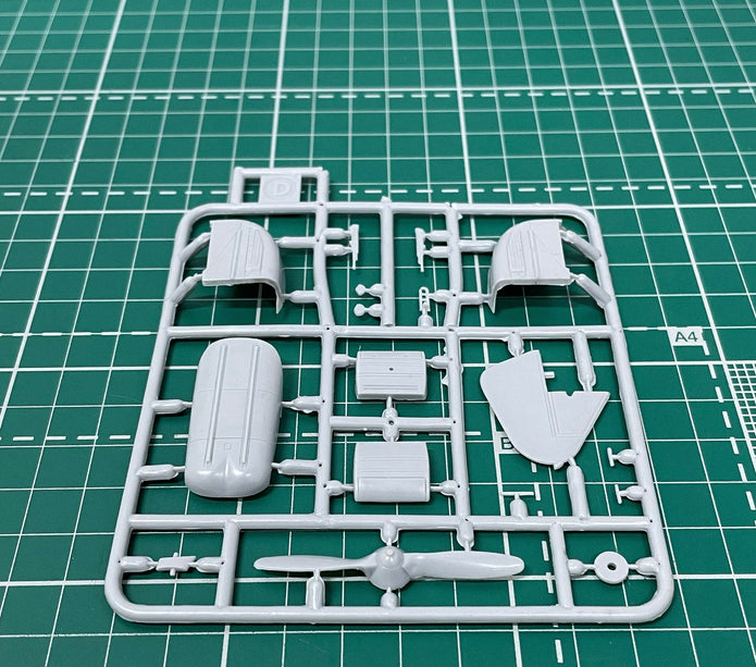 Kawasaki KOA type 88-2, Biplane Aircraft Model Kit Scale 1:72 SOVA-M SVM 72022