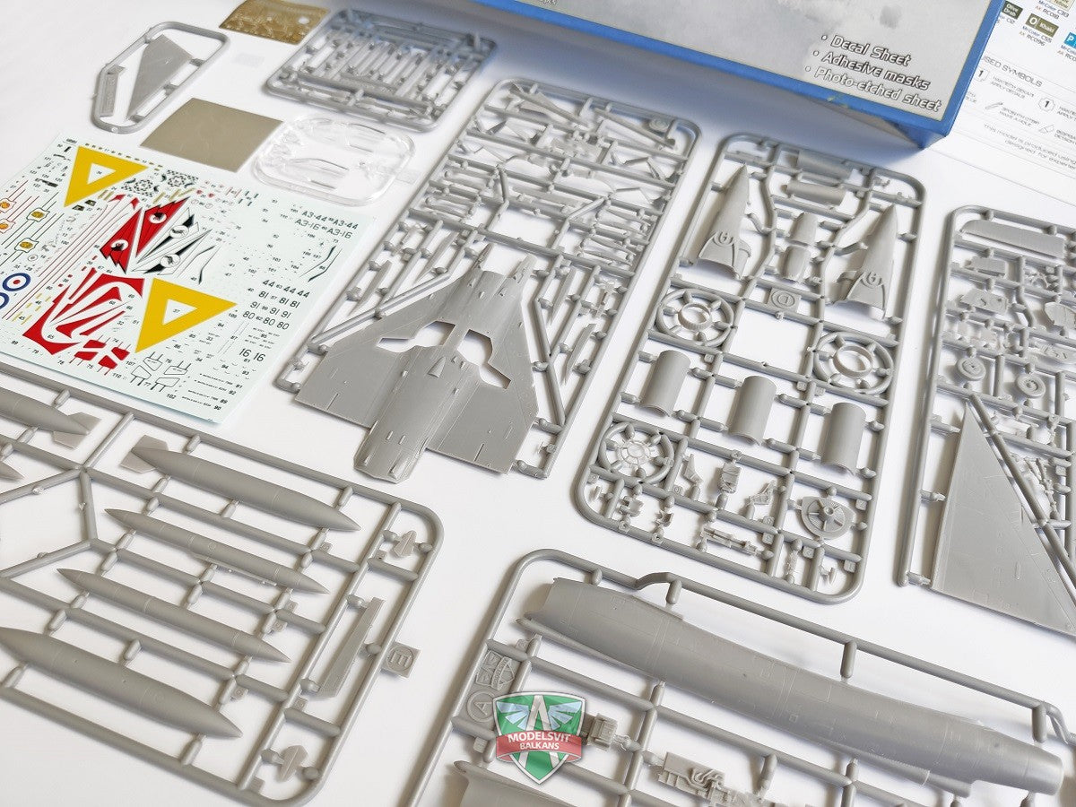 Modelsvit 72064 Plastic model aicraft kit Scale 1:72 Mirage IIIO Interceptor