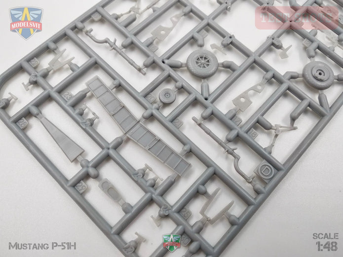Modelsvit 4817 Plastic model aicraft kit Scale 1:48 P-51H Mustang