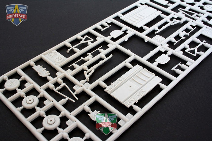 Modelsvit 72055 Plastic model aicraft kit Scale 1:72 M-55 