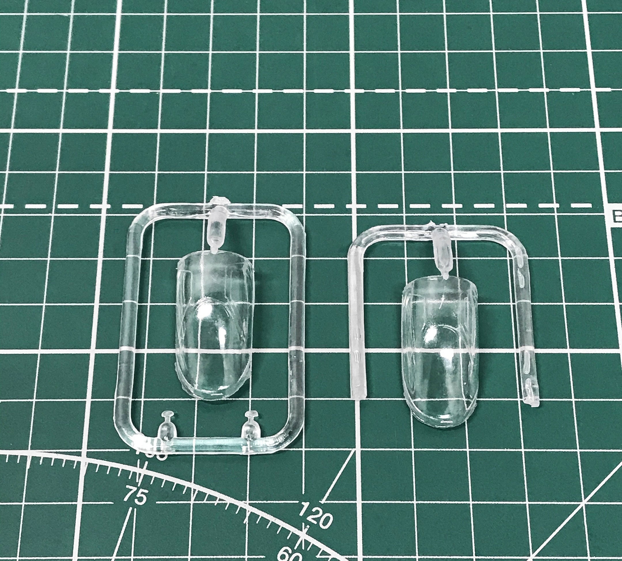 Northrop Grumman Firebird OPV w/ reconn, containers, Aircraft Model Kit Scale 1:72 SOVA-M SVM 72002