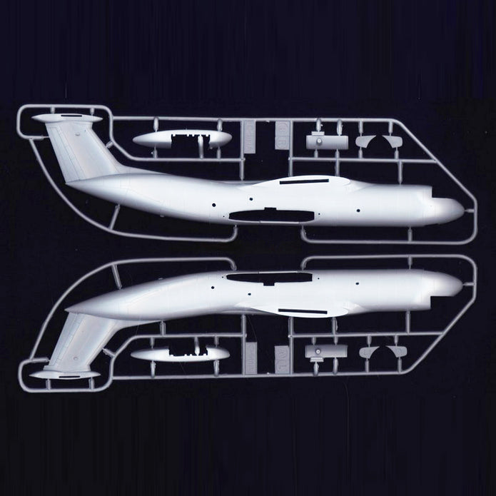 Lockheed C-141A Starlifter Model Kit Aircraft Scale 1:144 A&A Models AAM4402