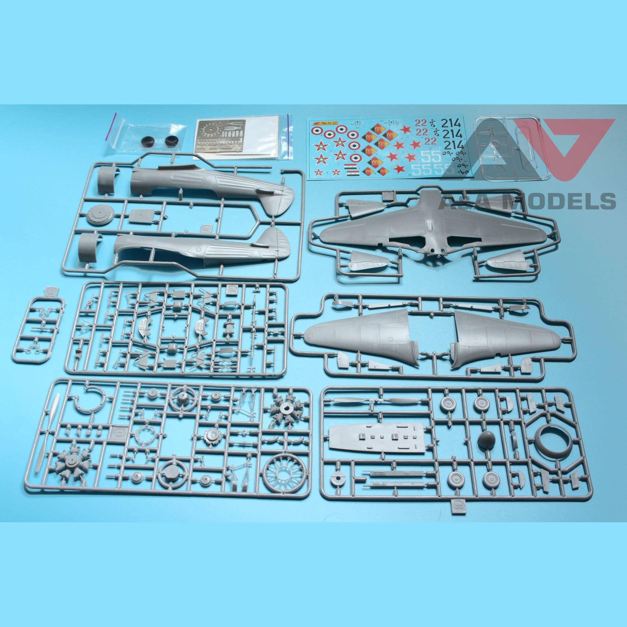 Yakovlev Yak-11 Military Trainer, Aircraft Model Kit Scale 1:48 A&A Models AAM4801