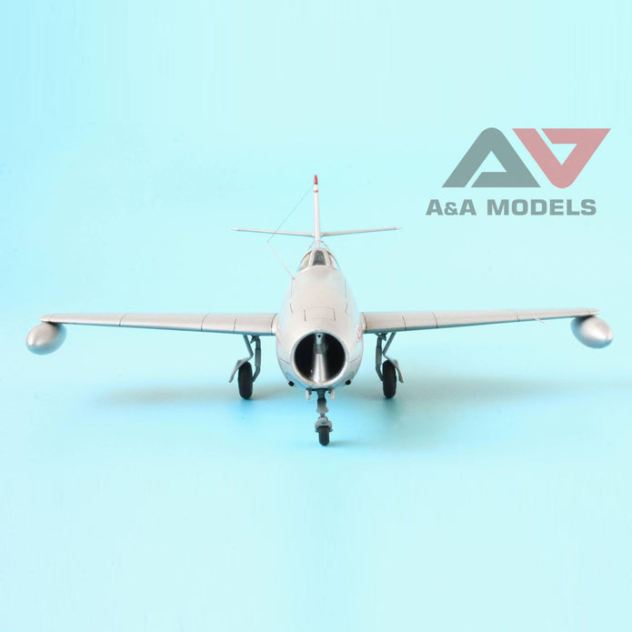 Yakovlev Yak-23 D,C, Training Fighter Model Kit Aircraft Scale 1:48 A&A Models AAM4802