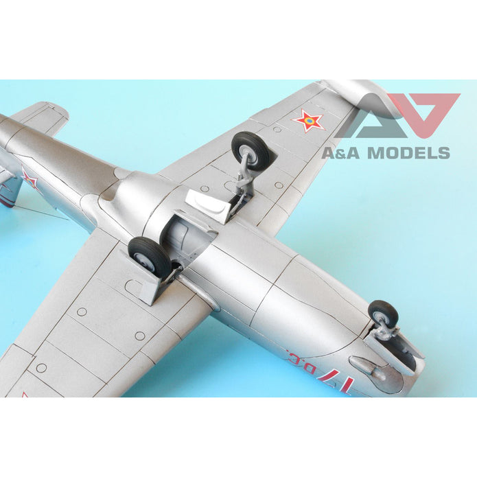 Yakovlev Yak-23 D,C, Training Fighter Model Kit Aircraft Scale 1:48 A&A Models AAM4802