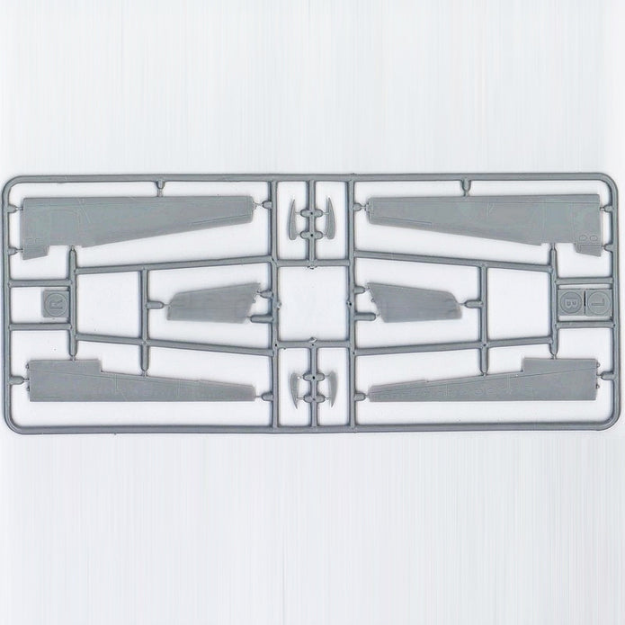 P1,HH Hammerhead Concept UAV Model Kit Aircraft Scale 1:72 A&A Models AAM7206