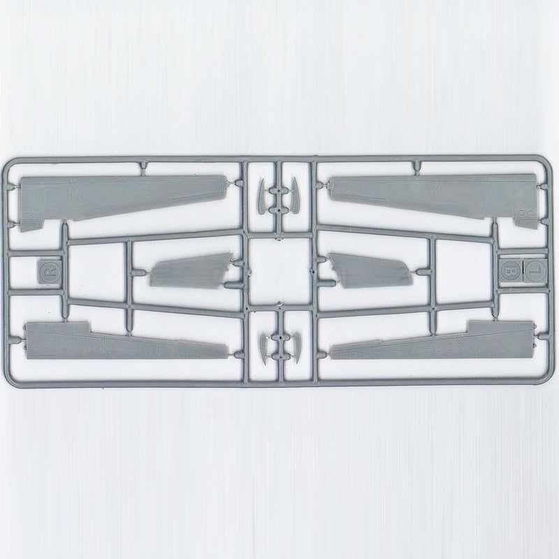 P1,HH Hammerhead Concept UAV Model Kit Aircraft Scale 1:72 A&A Models AAM7206
