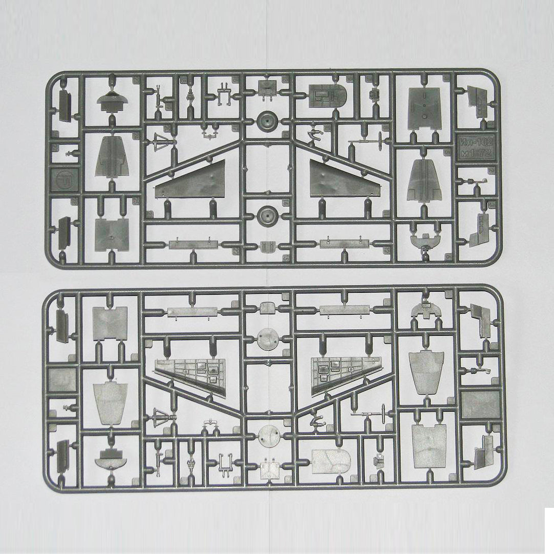 Ilyushin IL-102 Experimental ground-attack Model Aircraft Kit Scale 1:72 A&A Models AAM7211