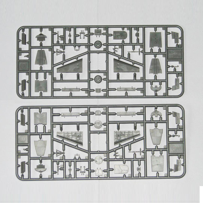 Ilyushin IL-102 Experimental ground-attack Model Aircraft Kit Scale 1:72 A&A Models AAM7211