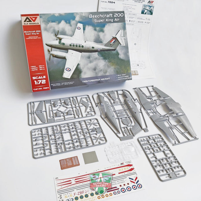Beechcraft 200 Super King Air Model Kit Aircraft Scale 1:72 A&A Models AAM7224