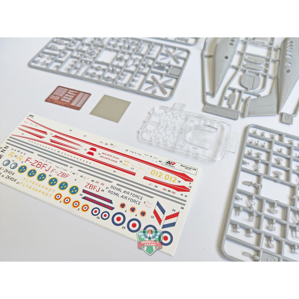 Beechcraft 200 Super King Air Model Kit Aircraft Scale 1:72 A&A Models AAM7224
