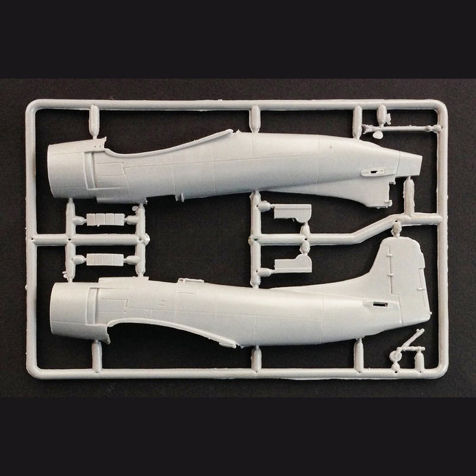 Martin AM-1 Mauler attack aircraft Late ver Model Aircraft Kit Scale 1:72 A&A Models AAM7239
