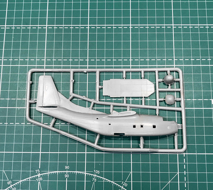 Fairchild C-123J 'Provider' USAF transport aircraft Scale 1:144 Amodel AMO1406 Plastic Airplane Model Kit