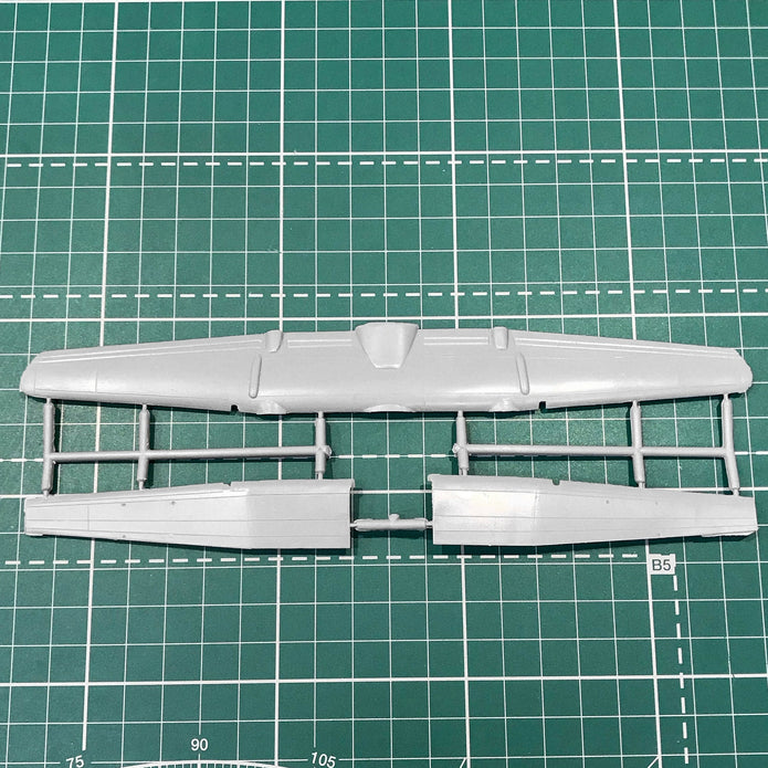 De Havilland Canada C-8A 'Buffalo' (DHC-5) USAF aircraft. Short takeoff and landing transport aircraft Scale 1:144 Amodel AMO1409 Scale Airplane Model Kit