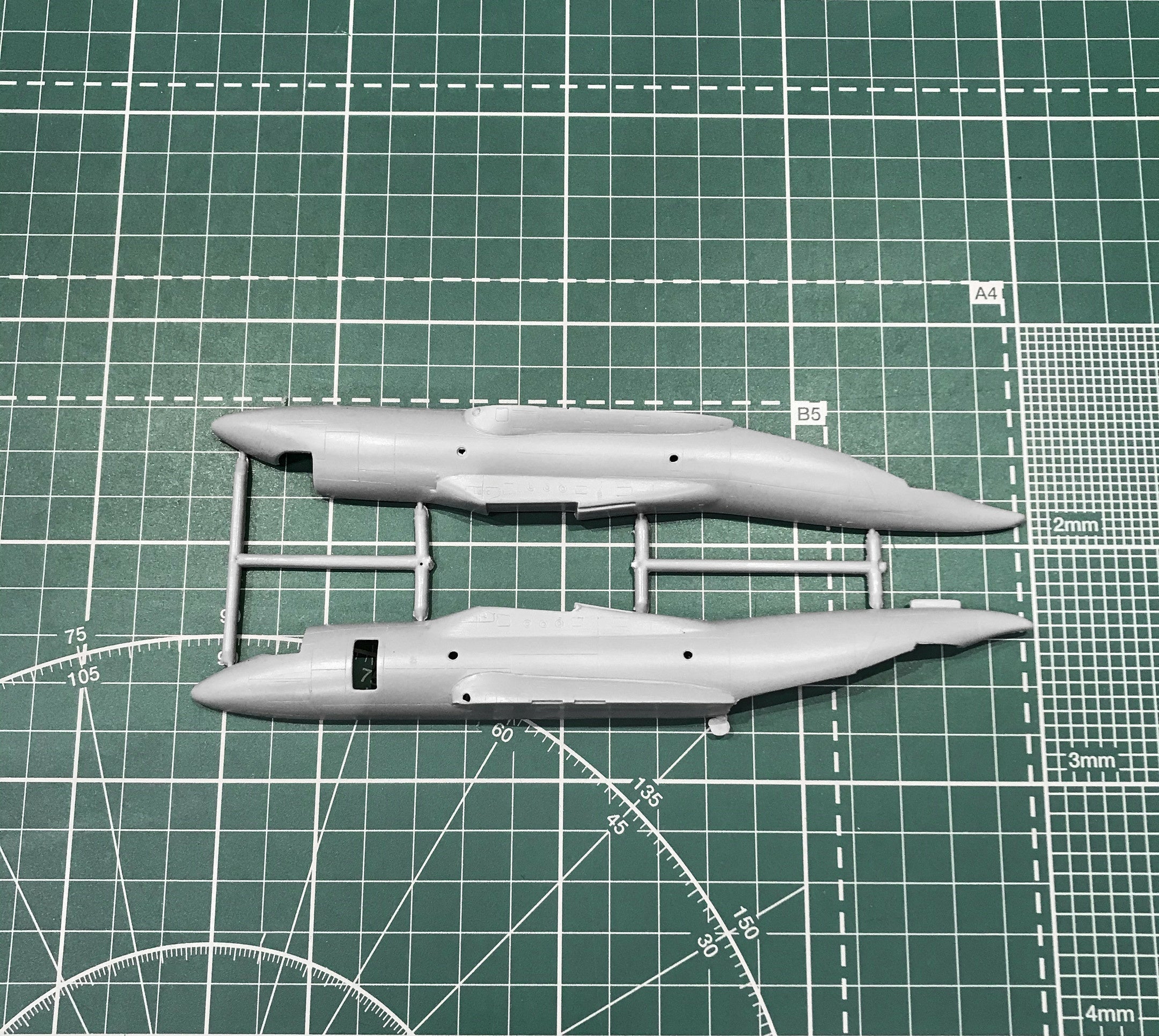 Antonov An-74 Polar. Re-release. Limited edition. Scale 1:144 Amodel AMO1421 Plastic Airplane Model Kit