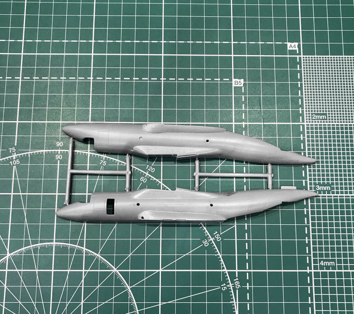 Antonov An-74T Scale 1:144 Amodel AMO1434 Plastic Airplane Model Kit