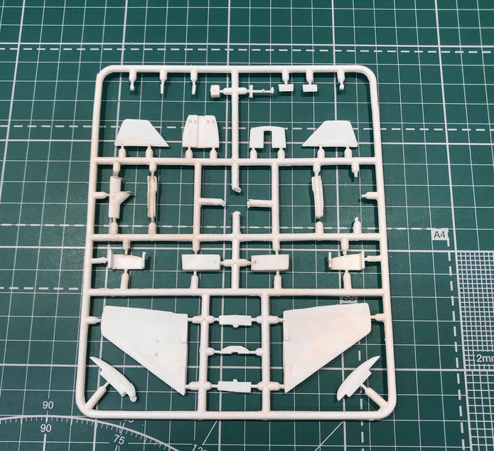 CL-215 "Scooper" Scale 1:144 Amodel AMO1453 Plastic Airplane Model Kit