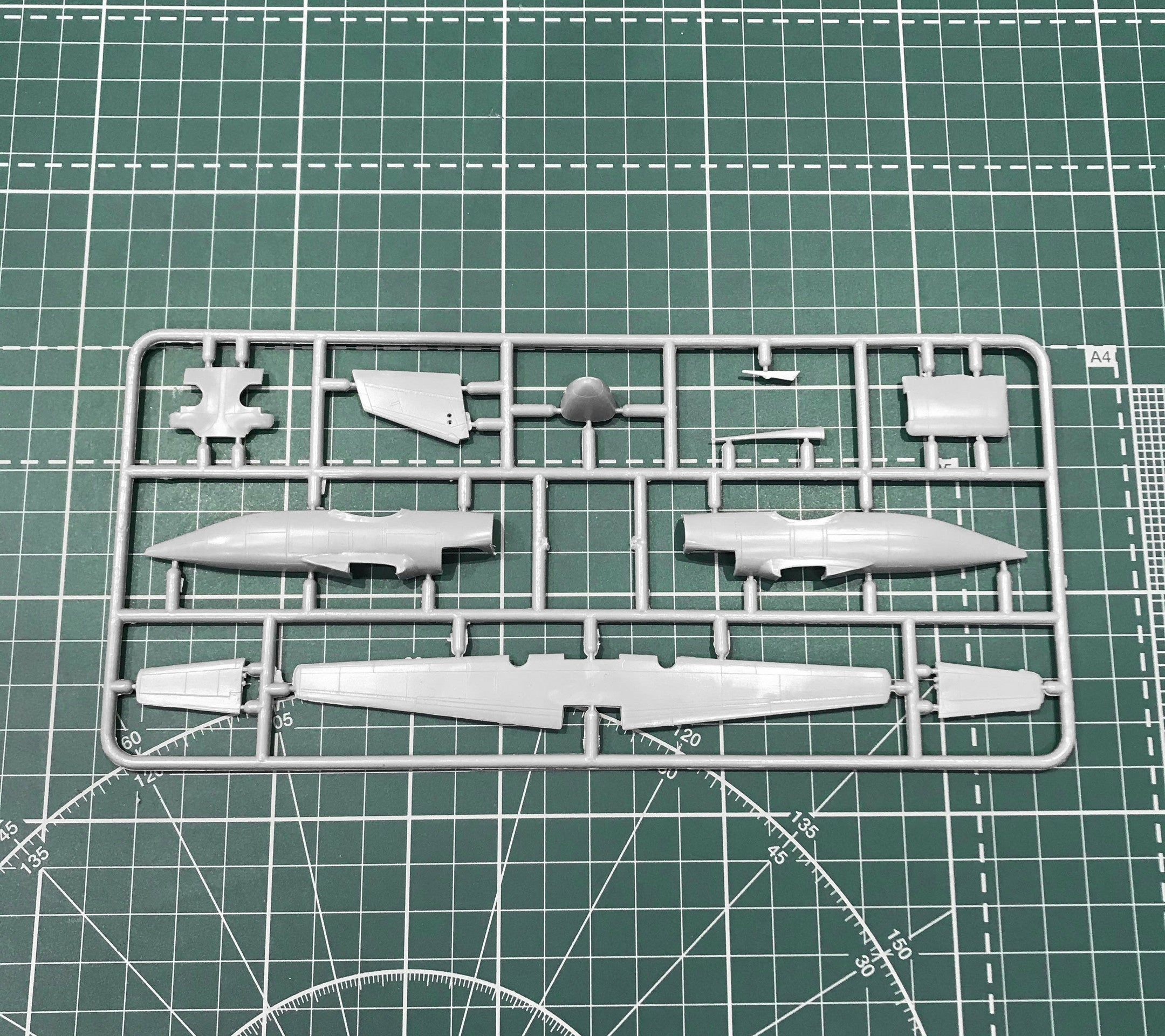 Let L-410UVP-E10 & L-410UVP aircraft (2 kits in box) Scale 1:144 Amodel AMO1473 Scale Airplane Model Kit
