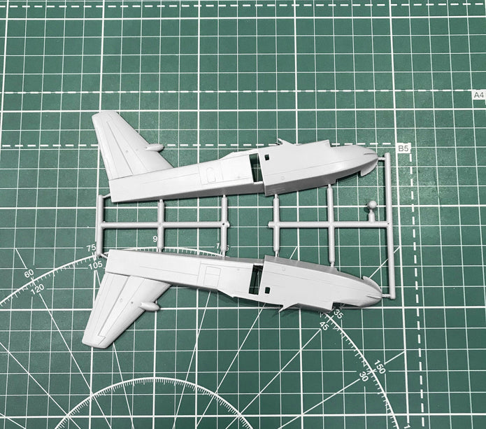 hydroplane CL-415 Scale 1:144 Amodel AMO1476 Plastic Airplane Model Kit