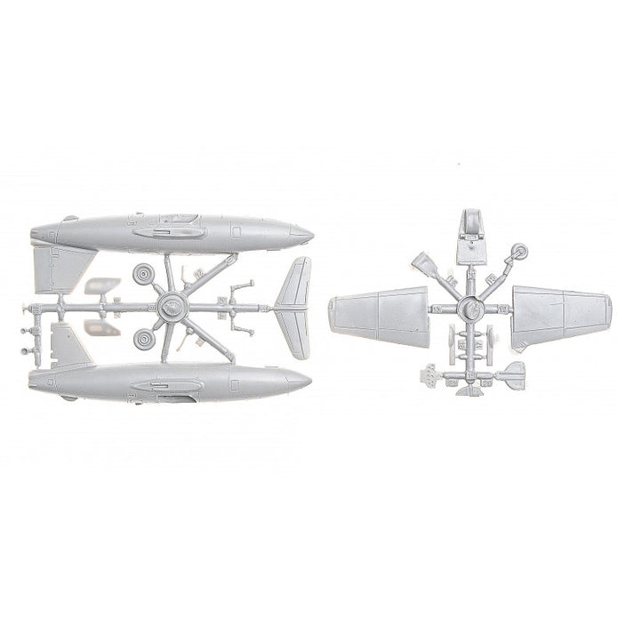 I-270 Soviet interceptor Scale 1:72 Amodel AMO7212 Plastic Airplane Model Kit