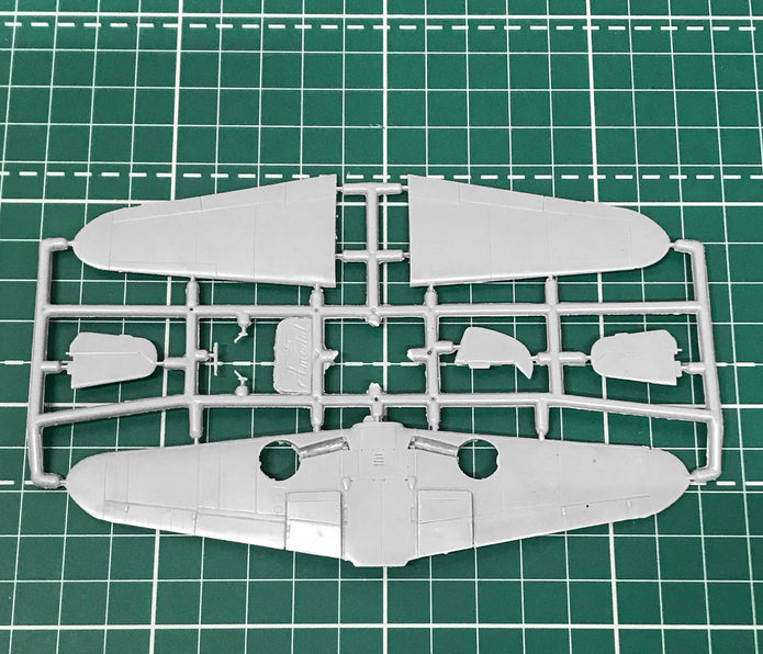 Messerschmitt Bf-109F4/F6 Scale 1:72 Amodel AMO72132 Plastic Airplane Model Kit