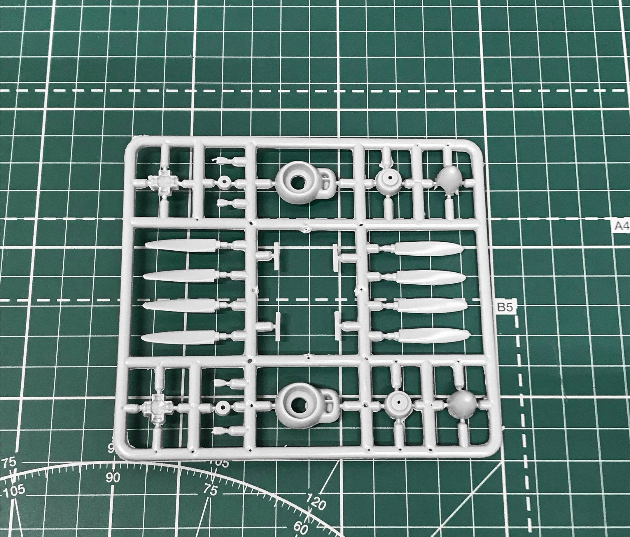 An-26 RR,RT,Z version, military cargo Scale 1:72 Amodel AMO72134 Plastic Airplane Model Kit