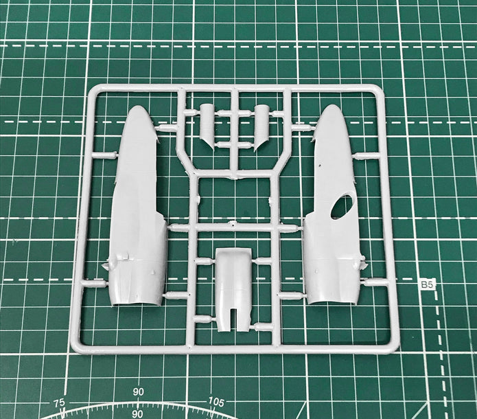 An-26 RR,RT,Z version, military cargo Scale 1:72 Amodel AMO72134 Plastic Airplane Model Kit