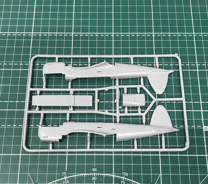 Ki-32 'Mary', grey Scale 1:72 Amodel AMO72154 Plastic Airplane Model Kit