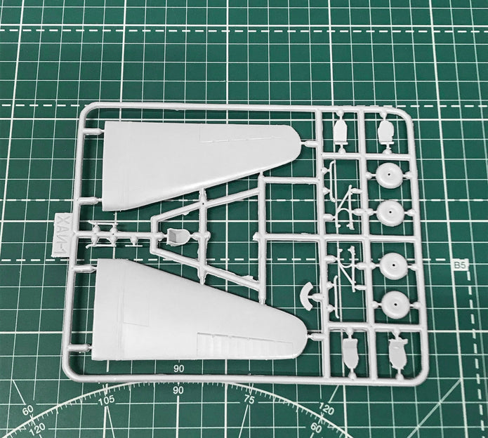 HAI-1 Soviet passenger aircraft Scale 1:72 Amodel AMO72174 Plastic Airplane Model Kit