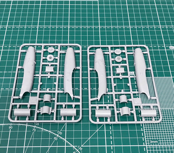 Yakovlev Yak-25RV/RRV "Mandrake" Soviet interceptor Scale 1:72 Amodel AMO72176 Plastic Airplane Model Kit