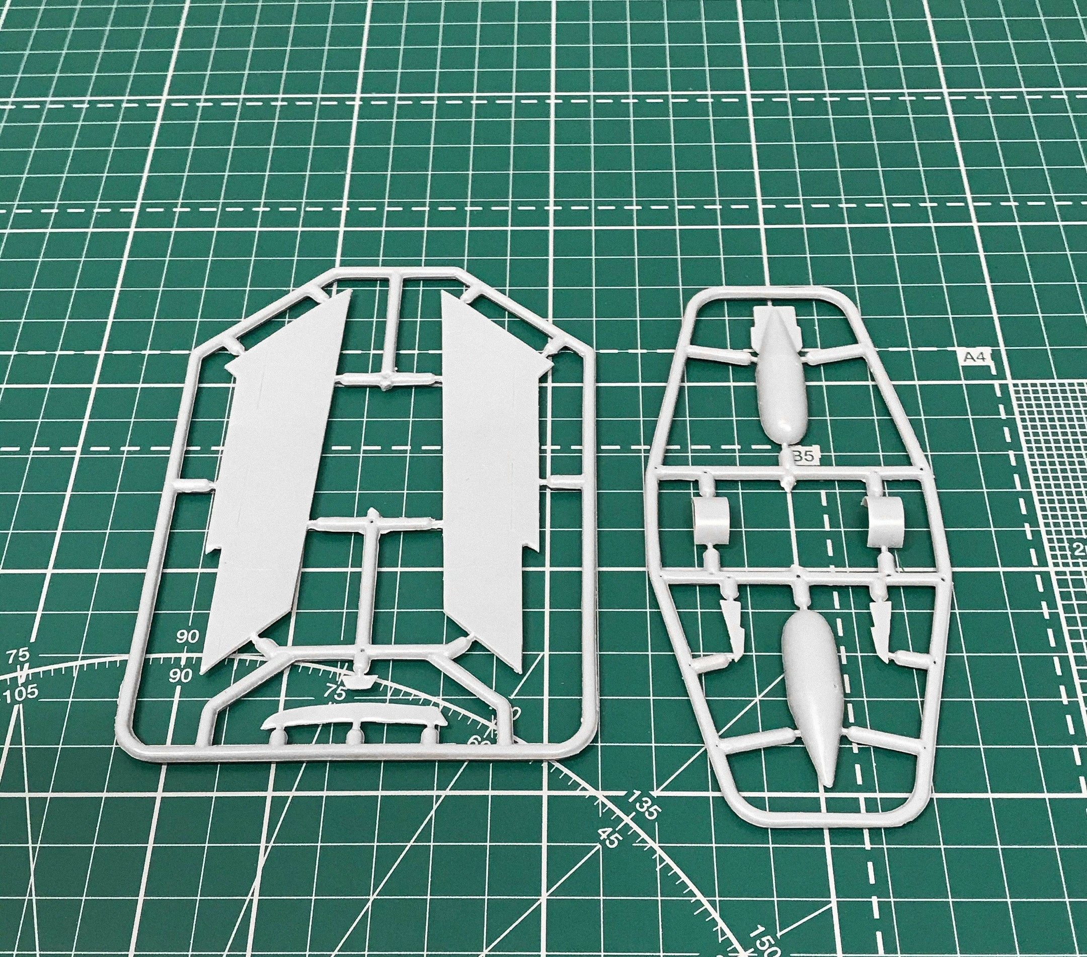 Yakovlev Yak-25B Scale 1:72 Amodel AMO72185 Scale Airplane Model Kit