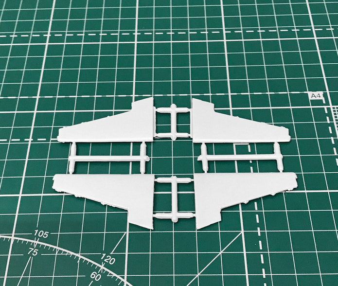 Yak-55M Soviet aerobatic aircraft Scale 1:72 Amodel AMO72200 Plastic Airplane Model Kit