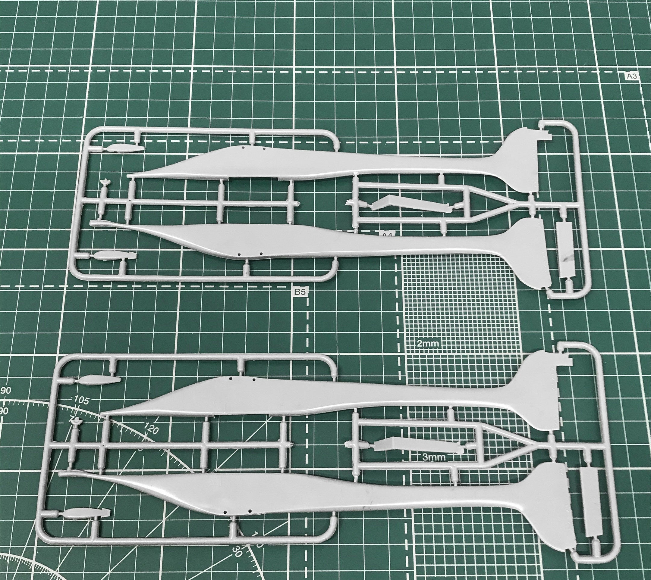 White Knight & SS1 Scale 1:72 Amodel AMO72201 Plastic Airplane Model Kit