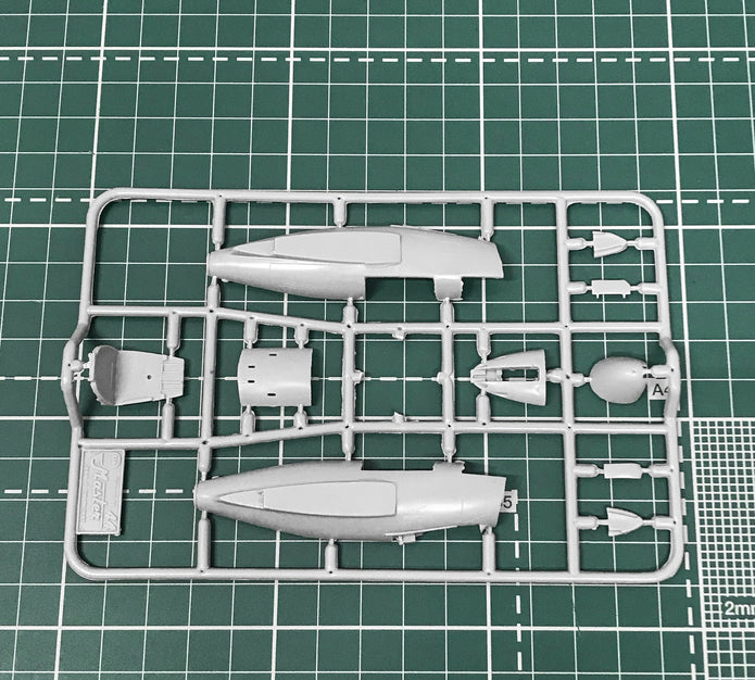 D.H.100 Vampire Mk6 RAF jet fighter Scale 1:72 Amodel AMO72208 Plastic Airplane Model Kit